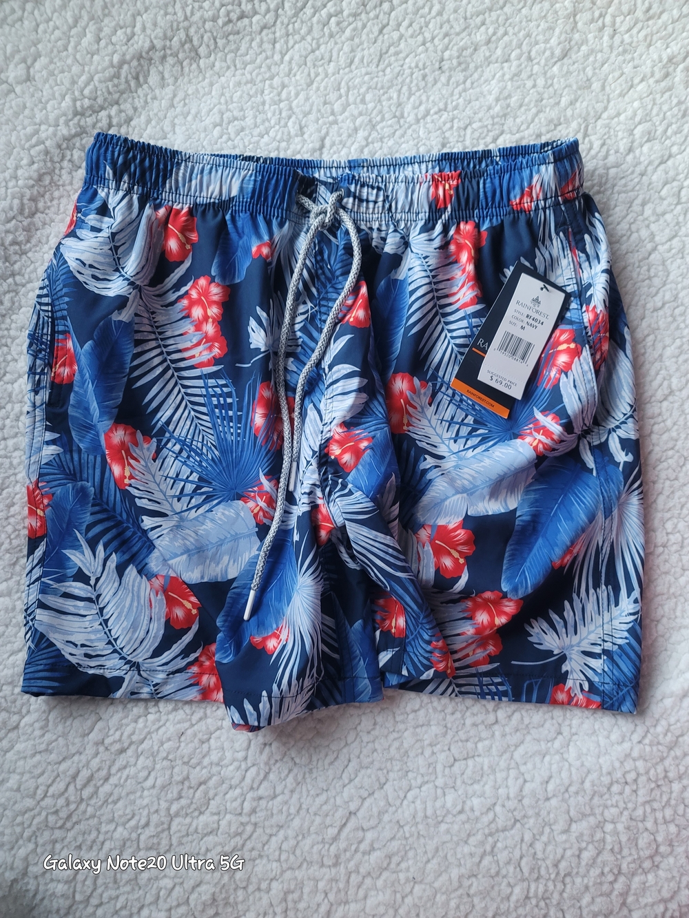 NWT Rainforest Men’s Hot Tropics Swim Trunks Navy Floral Size M
